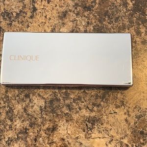 Clinique eye shadow palette